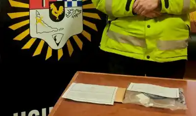 Allanaron una casa en Ushuaia por el robo de un celular y una mochila: lo que encontraron adentro