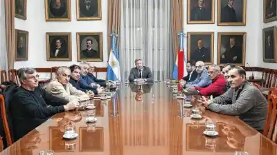 Reunión clave en Casa de Gobierno: Frigerio busca destrabar el conflicto de Granja Tres Arroyos