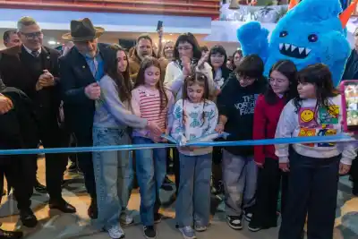 Más de 750 actividades gratuitas: así arrancó la Feria del Libro en Comodoro