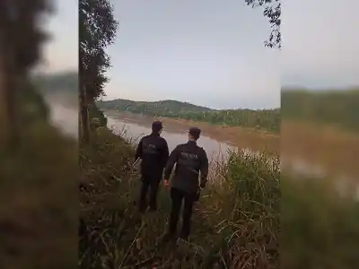 Una tarde de pesca terminó en tragedia: buscan a un joven en el río Uruguay