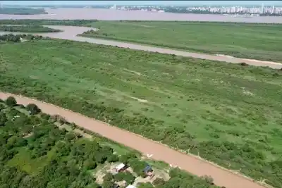 Ambientalistas en Paraná: rechazo a la ley de propiedad privada y ceremonia por la Pachamama