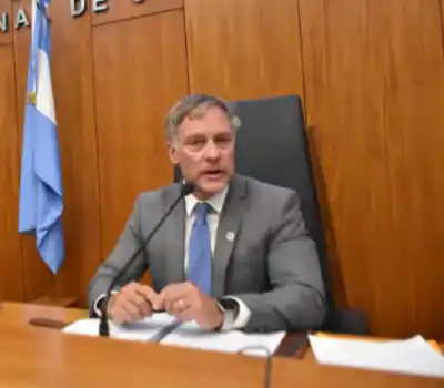 Cotorruelo asume y anticipa una ola de demandas contra la reforma previsional