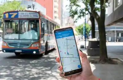 San Miguel de Tucumán se moderniza: la app que promete terminar con la espera eterna del colectivo