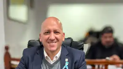 Un concejal exige saber cuántos empleados tiene cada edil: el dato que nadie publica