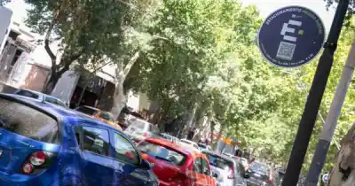 La siesta sale más barata: el estacionamiento en el Centro tendrá un 50% de descuento