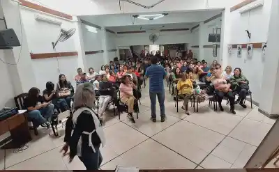 Docentes jujeños en alerta: asamblea clave para definir si continúa el paro