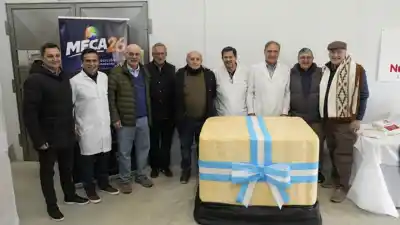 El queso gigante de Villa María que batirá récords y alimentará a los que más lo necesitan