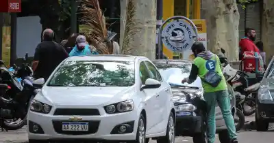Adiós al precio viejo: el estacionamiento medido sube en agosto, pero la siesta tendrá un alivio