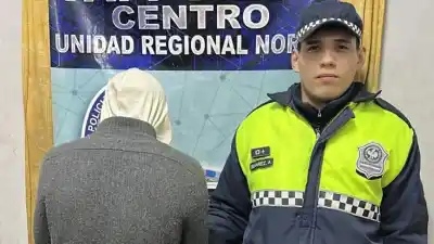 Un adolescente armado asaltó a una mujer en Tafí Viejo y terminó detenido: recuperaron sus pertenencias