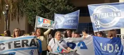 El paro docente se fortalece en San Juan: AMET confirmó su adhesión y ya son dos los gremios que se suman