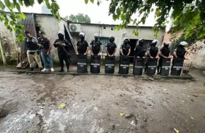 Arcadia: la escalofriante denuncia que llevó a la policía hasta una casa vacía y terminó con dos detenidos