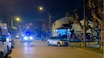 Cacerolazo en Mar del Plata: el robo que quedó filmado en plena protesta contra la inseguridad