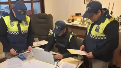 Allanamientos en Tucumán: secuestran nueve celulares, CPU y fármacos en causa por estafas