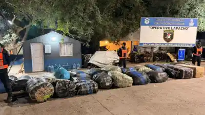 Impactante hallazgo en un control fronterizo: secuestraron 27 bultos de contrabando