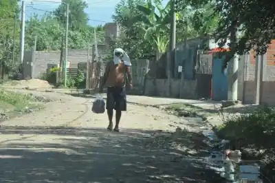 Diez intentos de suicidio en dos meses en Los Vázquez: la dura advertencia de un especialista sobre el avance narco