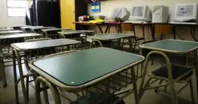 Viento Zonda en Mendoza: suspenden clases en toda la provincia y hay polémica