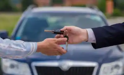 Vendió su auto por $9 millones y el cheque resultó ser un dolor de cabeza: la estafa que terminó en la Justicia