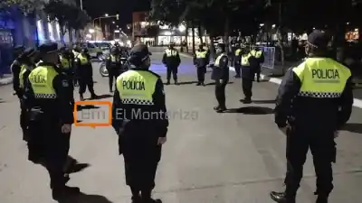 Tras un robo apunta de pistola recuperan varias motocicletas