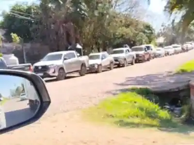 El drama del agua en Sáenz Peña: filas eternas, reventa y precios que duelen