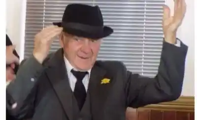 El adiós a Becho Mulhall: el vecino que marcó a Trelew con su humor y su historia