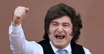 El duro descargo de Milei contra los medios y su respuesta sobre Adorni, Malvinas y Fátima Florez
