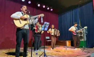 La noche que el chamamé se hizo dueño del Centro Cultural de Trelew