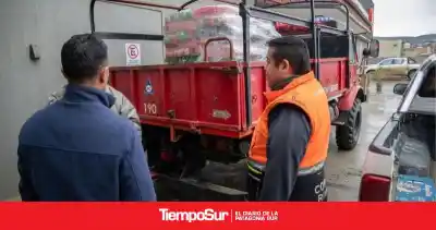 Decomisaron bebidas en un local clandestino y las canjearon por alimentos para comedores