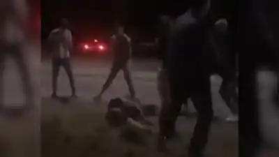 Tres parientes la atacaron en grupo y la dejaron al borde: la víctima terminó en el hospital