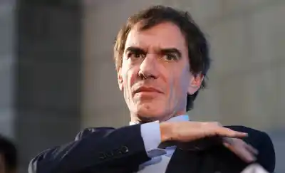 Adiós a una figura polémica: el exfuncionario que enfrentó su enfermedad con una mirada cruda