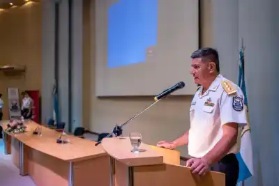 Un homenaje que emociona: el destacamento de Bomberos de Astica llevará su nombre