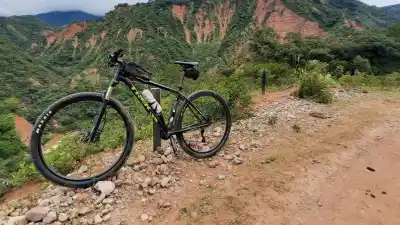 Turismo en alerta: el corte de la Ruta 83 que complica a los visitantes de Valle Grande