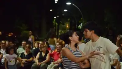 Monteros vibra con “Cultura por los Barrios” en la Plazoleta del Arcoíris