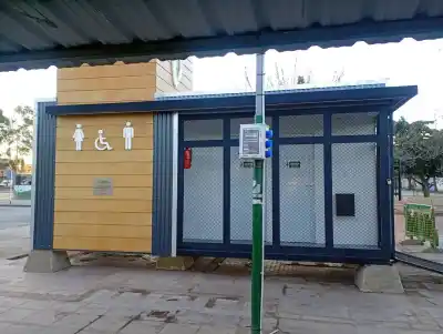 Baño modular en Viedma: la explicación de Economía que no convence a nadie