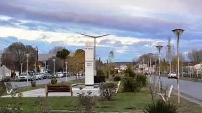 ¿Por qué los viáticos a 25 de Mayo ahora se pagan como si fueran a otra provincia?