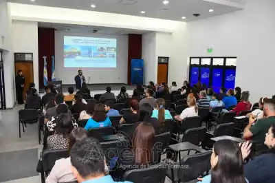 Un sábado a pura formación: el IPP reunió a docentes y futuros maestros en un taller clave