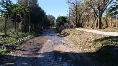 El peligroso camino a la escuela: sin señalización y con un alumno atropellado
