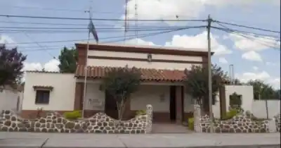 Un comisario de La Merced, denunciado por violencia de género: le secuestraron el arma y lo apartaron del cargo