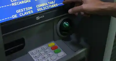 Miles de salteños amanecieron con el sueldo acreditado: ¿quiénes cobran hoy?