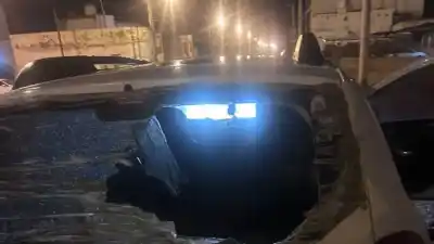 La madrugada en que un ladrón casi se lleva el estéreo de una camioneta en el Pietrobelli