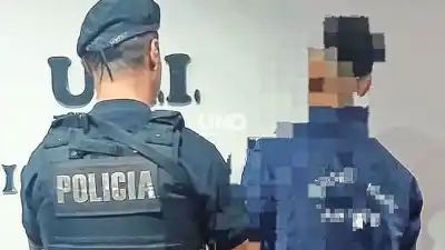 Santo Tomé: el ladrón que intentó robar una casa terminó baleado y esposado