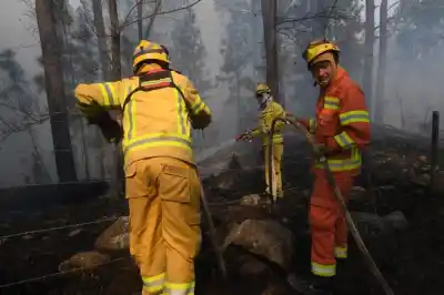 Fuego en las sierras: controlaron un foco en Salsacate pero Cortaderas sigue ardiendo