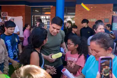 En 15 días, Construí Tu Futuro entregó 3.000 anteojos en Misiones: el detalle del operativo que cerró en Posadas
