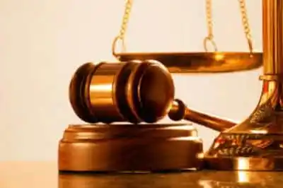 Padre acusado de golpear a su hija con un cinturón: la Justicia lo llevará a juicio