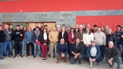 Después de una década, vuelve el Consejo que busca salvar la apicultura entrerriana