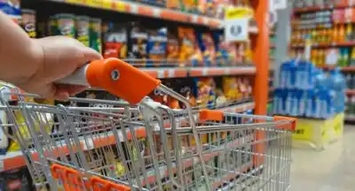 El consumo en supermercados de La Pampa se derrumba un 7,8% y los salarios pierden contra la inflación