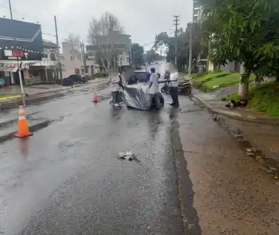 Una jubilada de 82 años terminó con fracturas tras ser embestida por una moto en Posadas