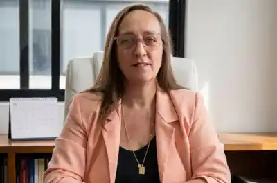 Paganini asume en Colón tras la acefalía y el escándalo por el nombramiento de la hija de Bosch