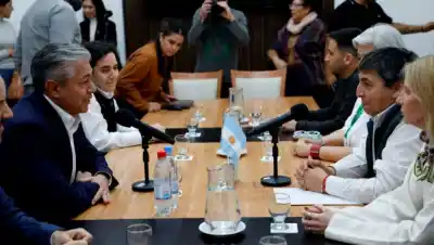 Cerraron la paritaria estatal en Neuquén: los detalles del acuerdo que blindó los salarios hasta 2027