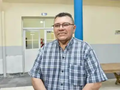 Polémica en las aulas: el funcionario que salió a bancar la enseñanza de la historia formoseña