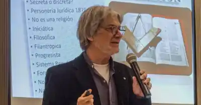 ¿Masones detrás del trazado de La Plata? El historiador que revela los códigos ocultos de la ciudad